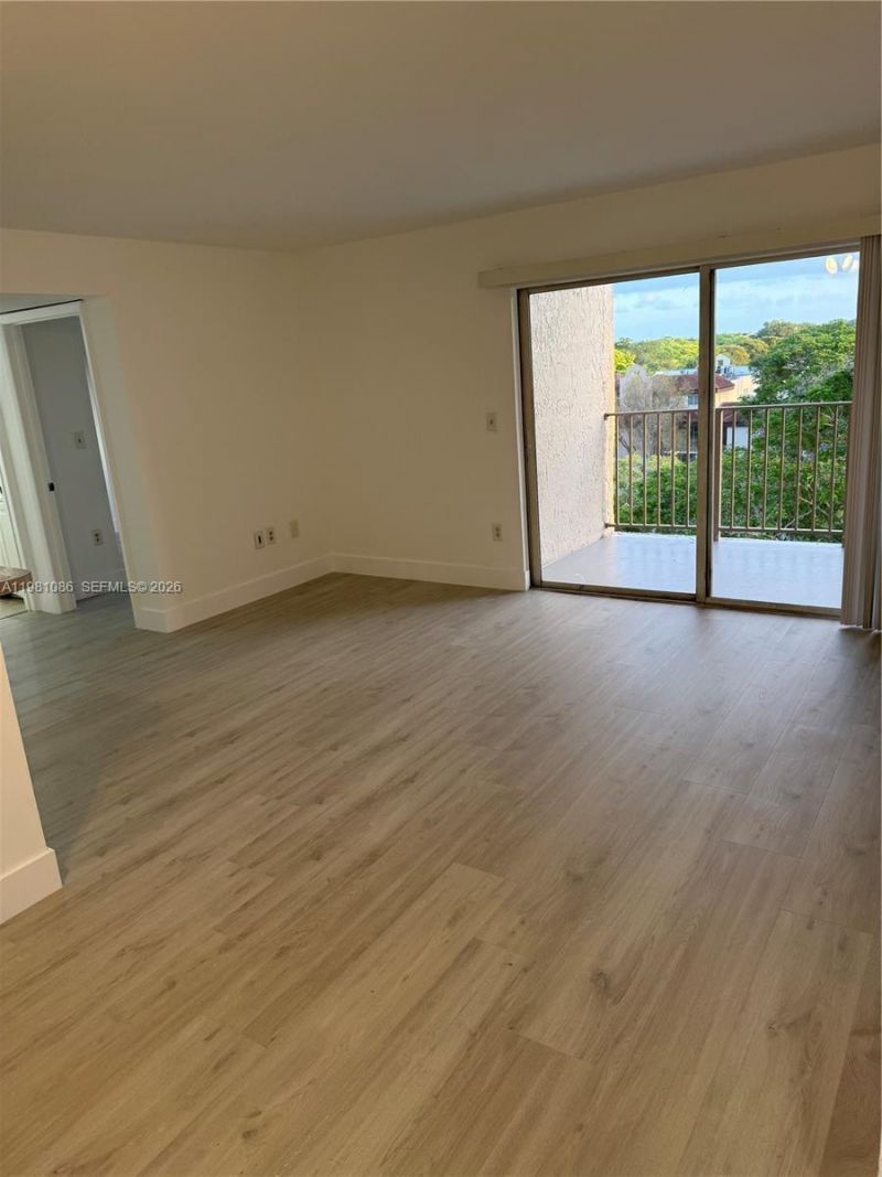 15231 SW 80th St, Unit 615, Miami, FL 33193 Photo
