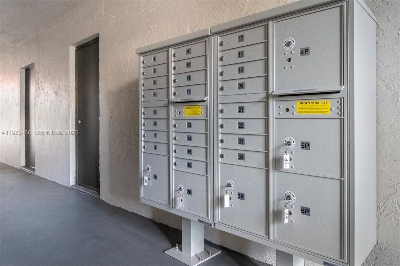 7945 SW 104th St , Unit 106C, Miami, FL 33156 Photo