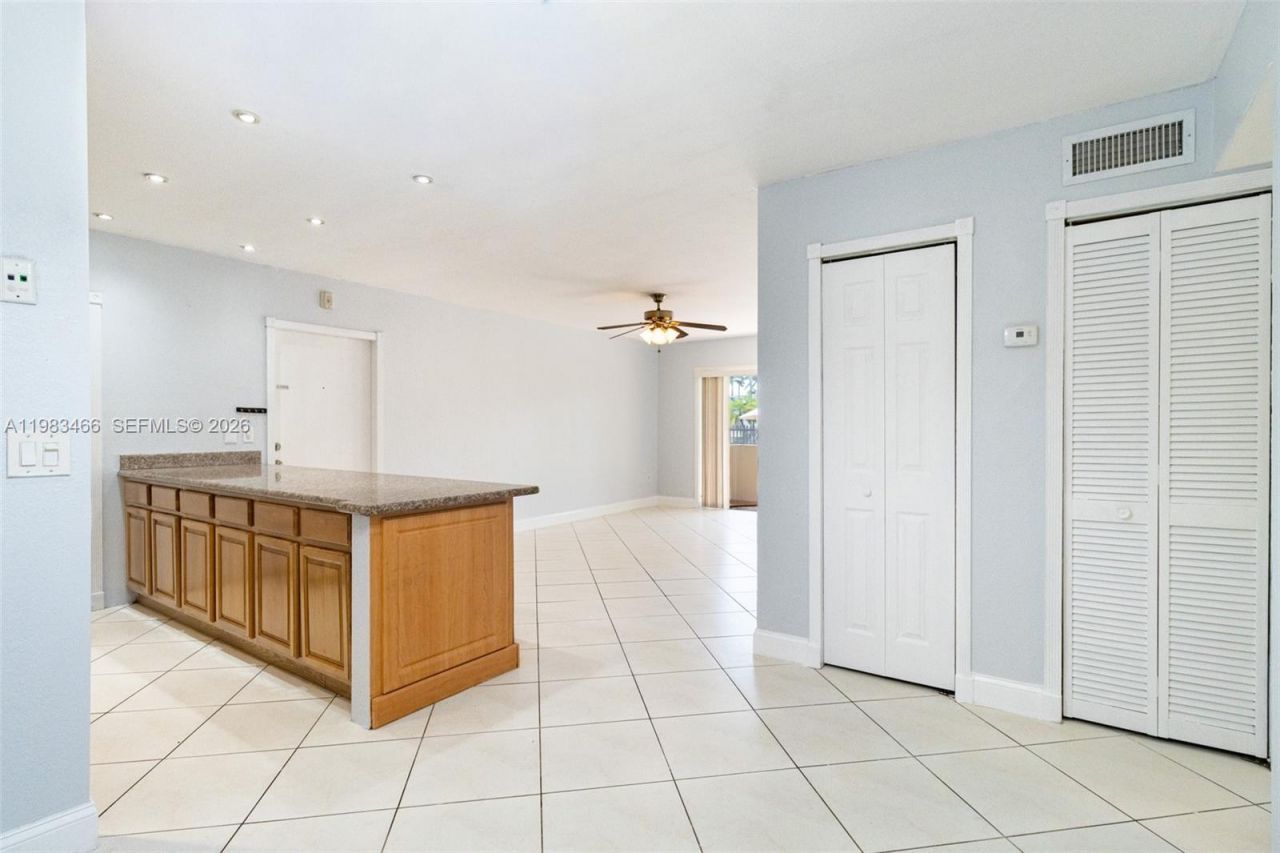 7945 SW 104th St , Unit 106C, Miami, FL 33156 Photo