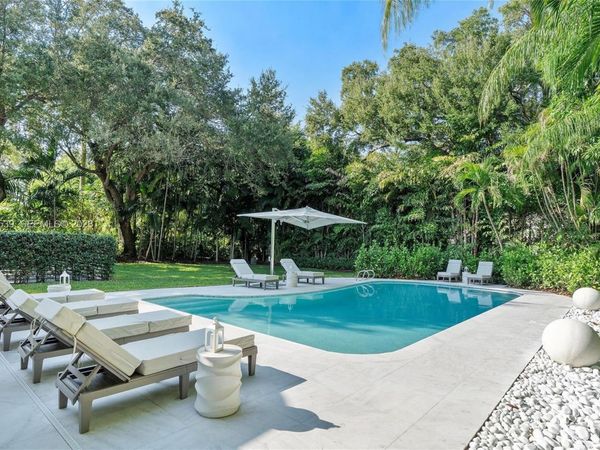 641 Island Rd , Miami, FL 33137