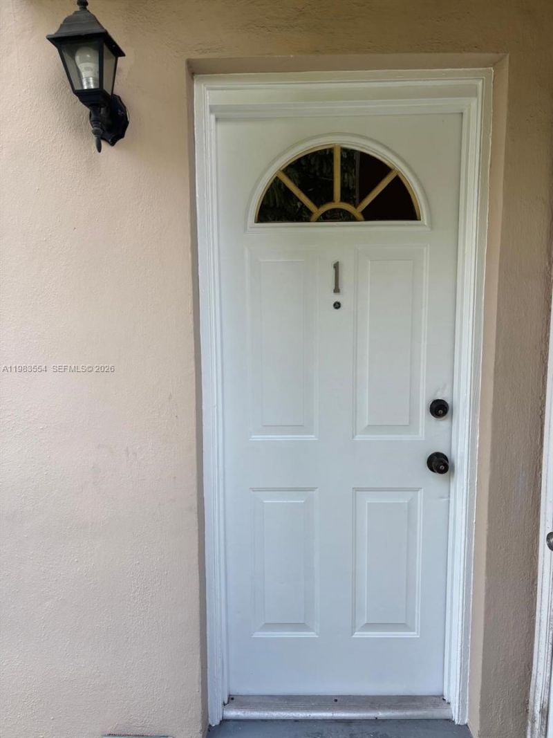 233 Madeira Ave, Unit 1, Coral Gables, FL 33134 Photo