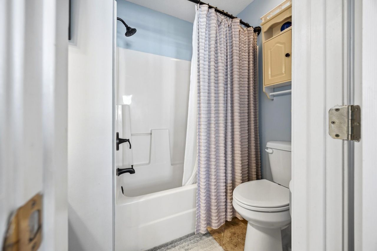 103 Barnwell St. Photo 34