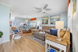 103 Barnwell St. photo 4