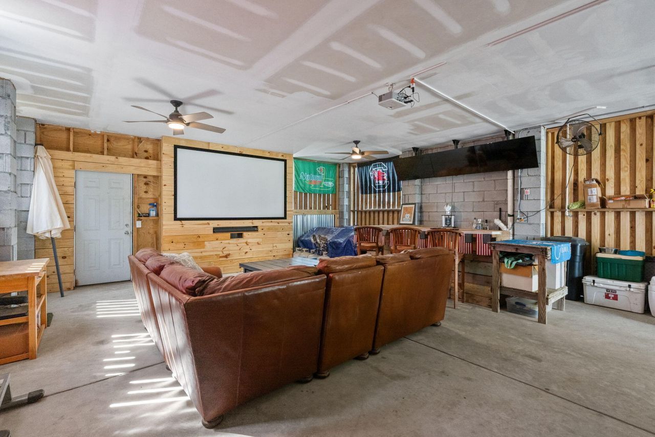 479 Sanders Farm Lane Photo 22