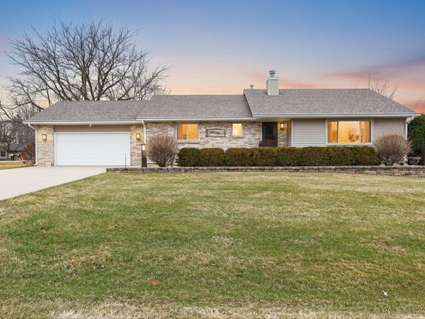 1210 Lake Summerset Rd, DAVIS, IL 61019