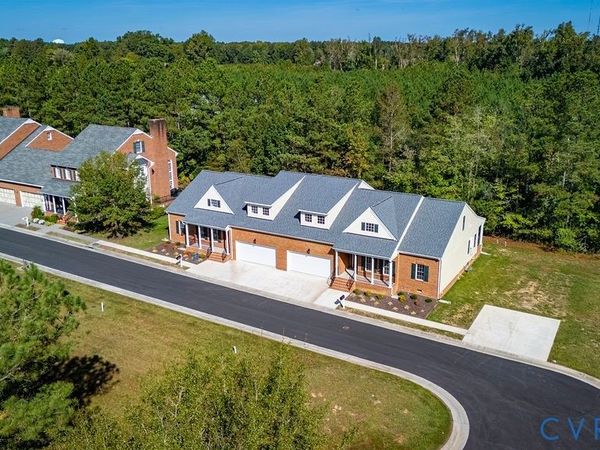 30305 Victoria Way , Petersburg, VA 23805