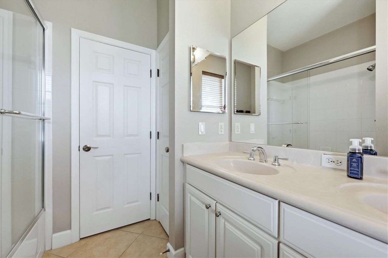 5167 55th Street Circle W, Bradenton, FL 34210 Photo