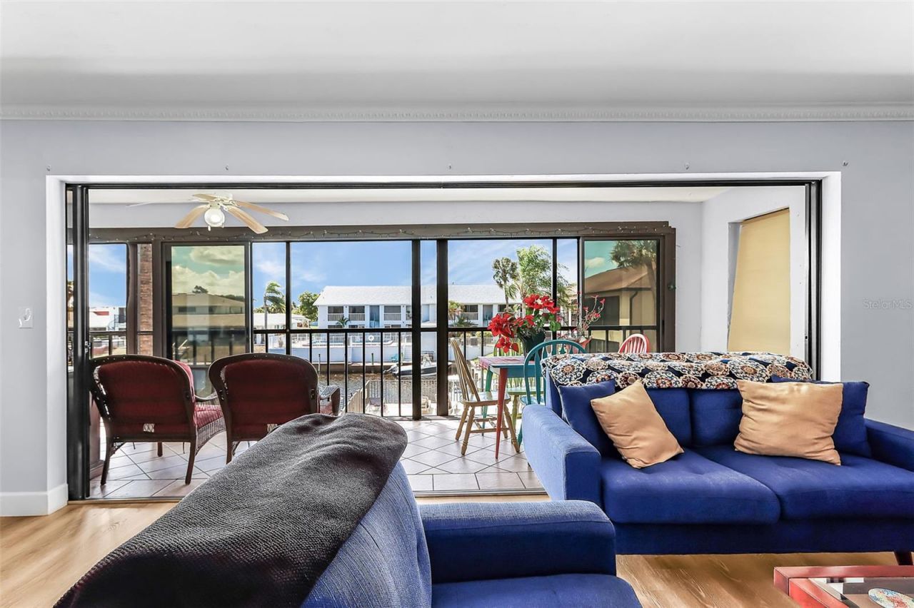 3935 Country Club Boulevard , Unit 17, Cape Coral, FL 33904 Photo