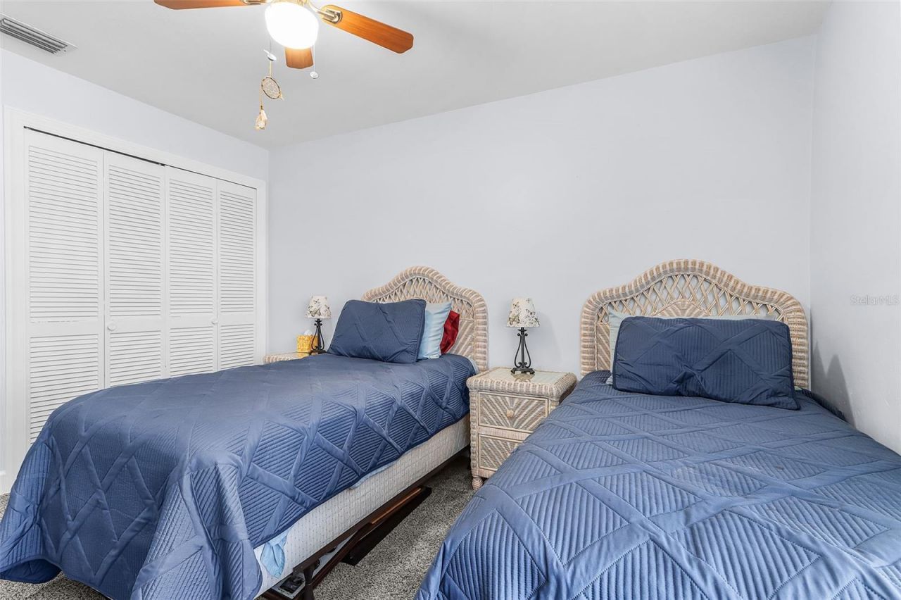 3935 Country Club Boulevard , Unit 17, Cape Coral, FL 33904 Photo