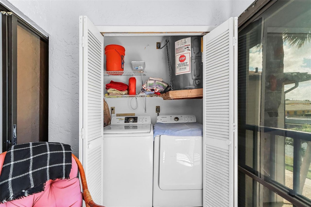 3935 Country Club Boulevard , Unit 17, Cape Coral, FL 33904 Photo