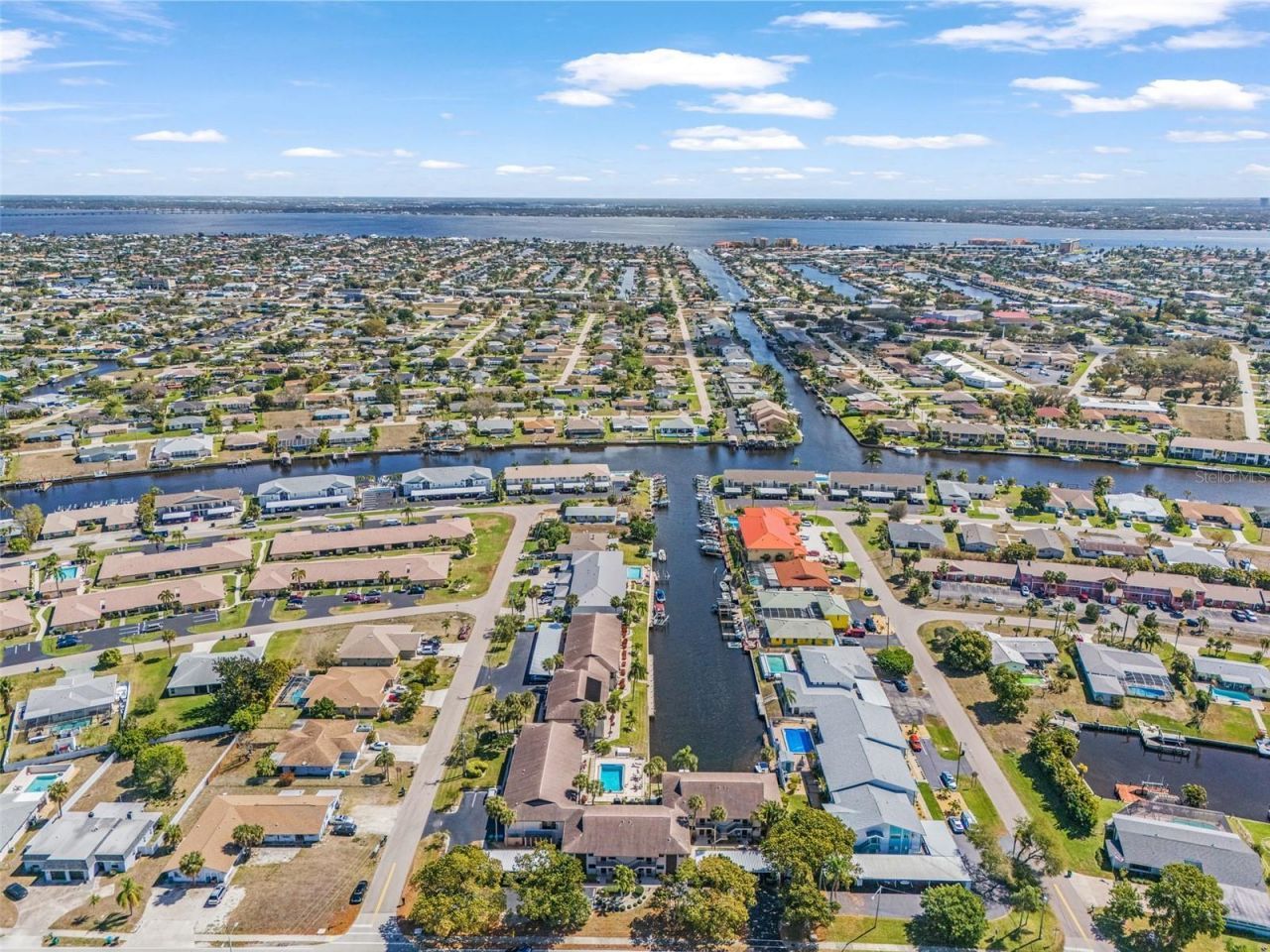 3935 Country Club Boulevard , Unit 17, Cape Coral, FL 33904 Photo