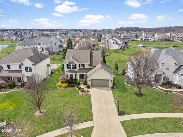 6031 Sunny Lake Court, Sylvania, OH 43560