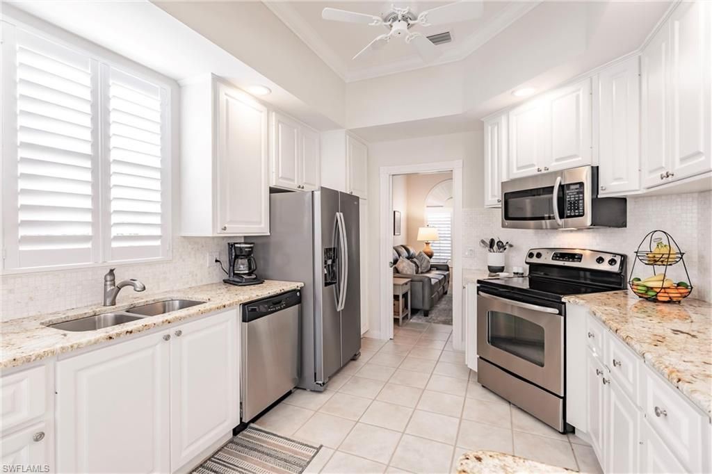 4352 Montalvo Ct, Naples, FL 34109 Photo