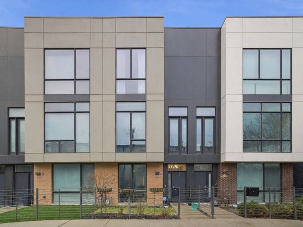 2527 W Homer Street , Chicago, IL 60647