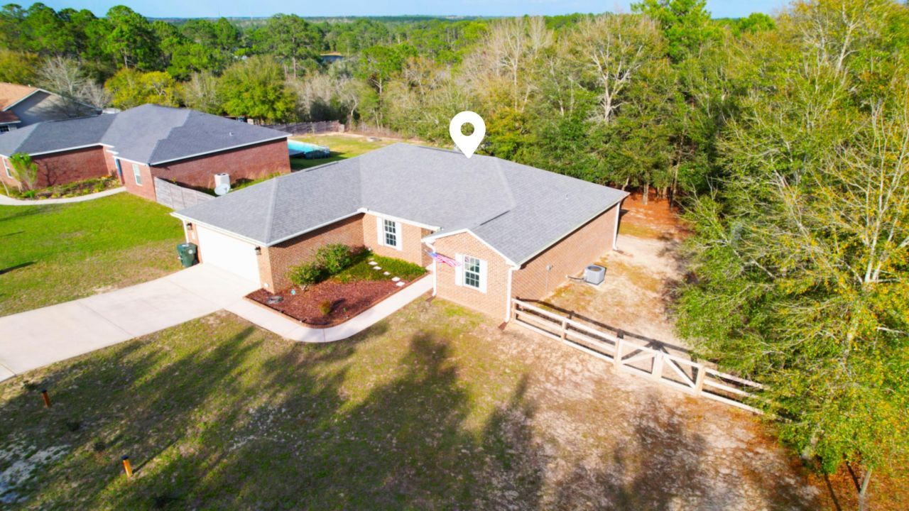 41 S Hidden Lakes Trail, Defuniak Springs, FL 32433 Main Photo