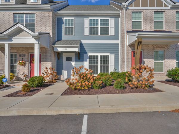 212 Mansfield Dr , Gallatin, TN 37066