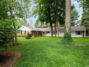 238 Towerview Road, Centerville, OH 45429