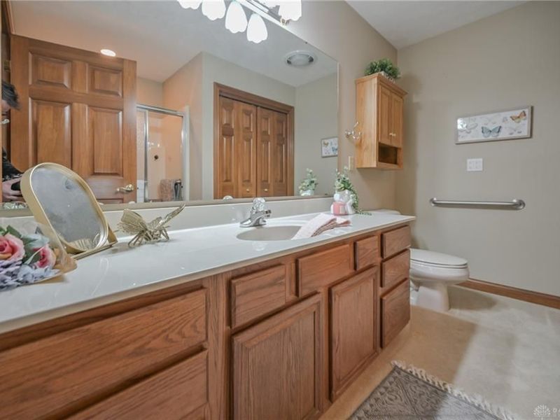 1812 Willow Lakes Drive, Springfield, OH 45502 Photo 15