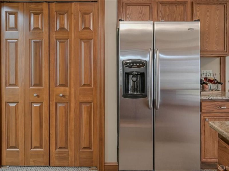 1812 Willow Lakes Drive, Springfield, OH 45502 Photo 27