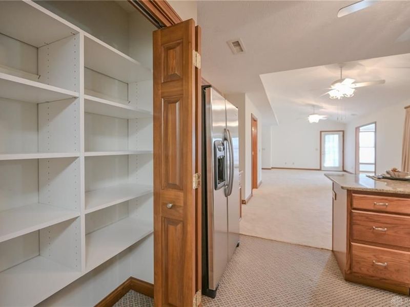 1812 Willow Lakes Drive, Springfield, OH 45502 Photo 29