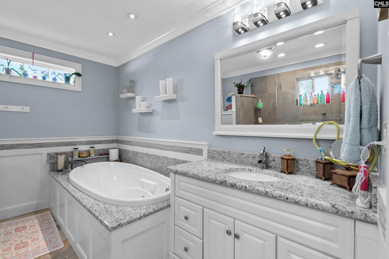 4661 Sylvan Drive  Photo 16