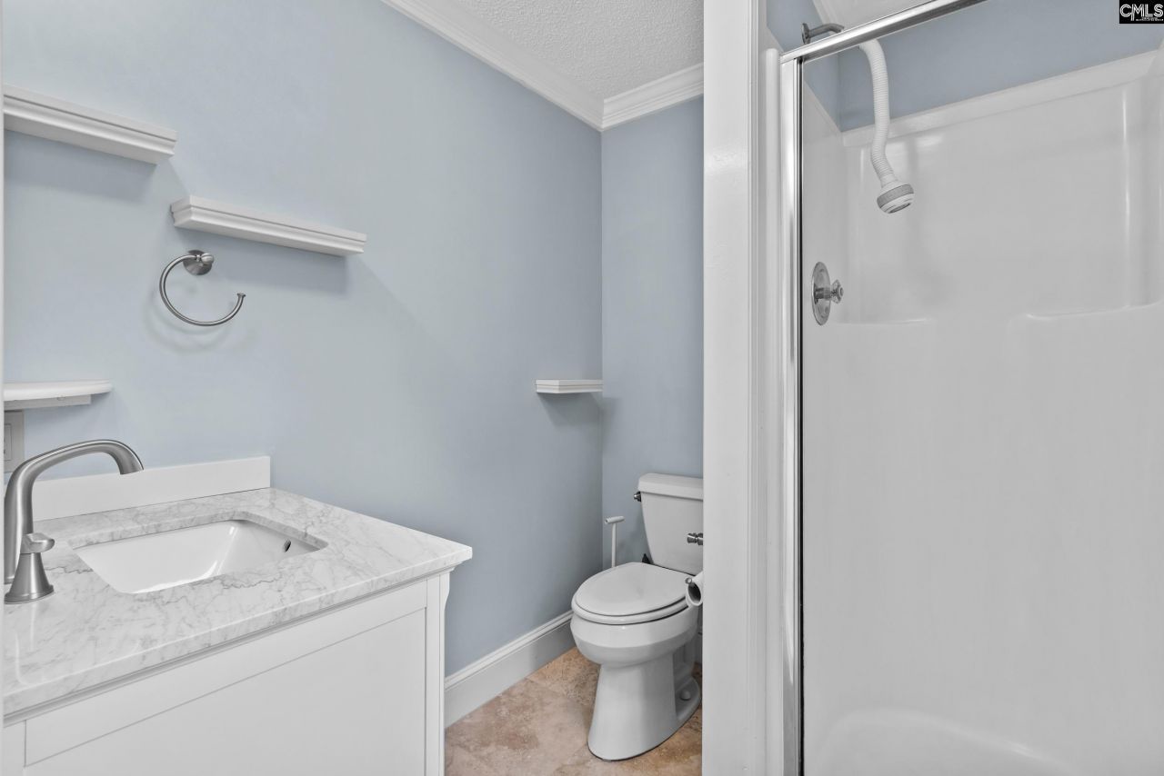 4661 Sylvan Drive  Photo 25