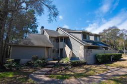 230 Westleton Dr. photo 4