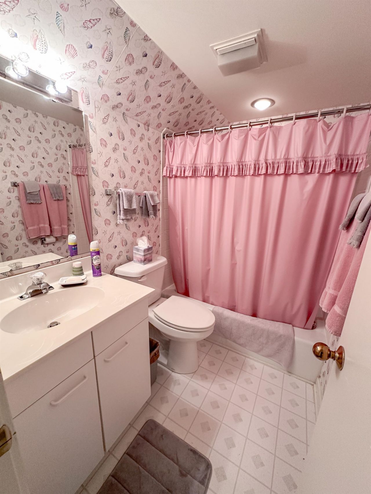 230 Westleton Dr. Photo 29