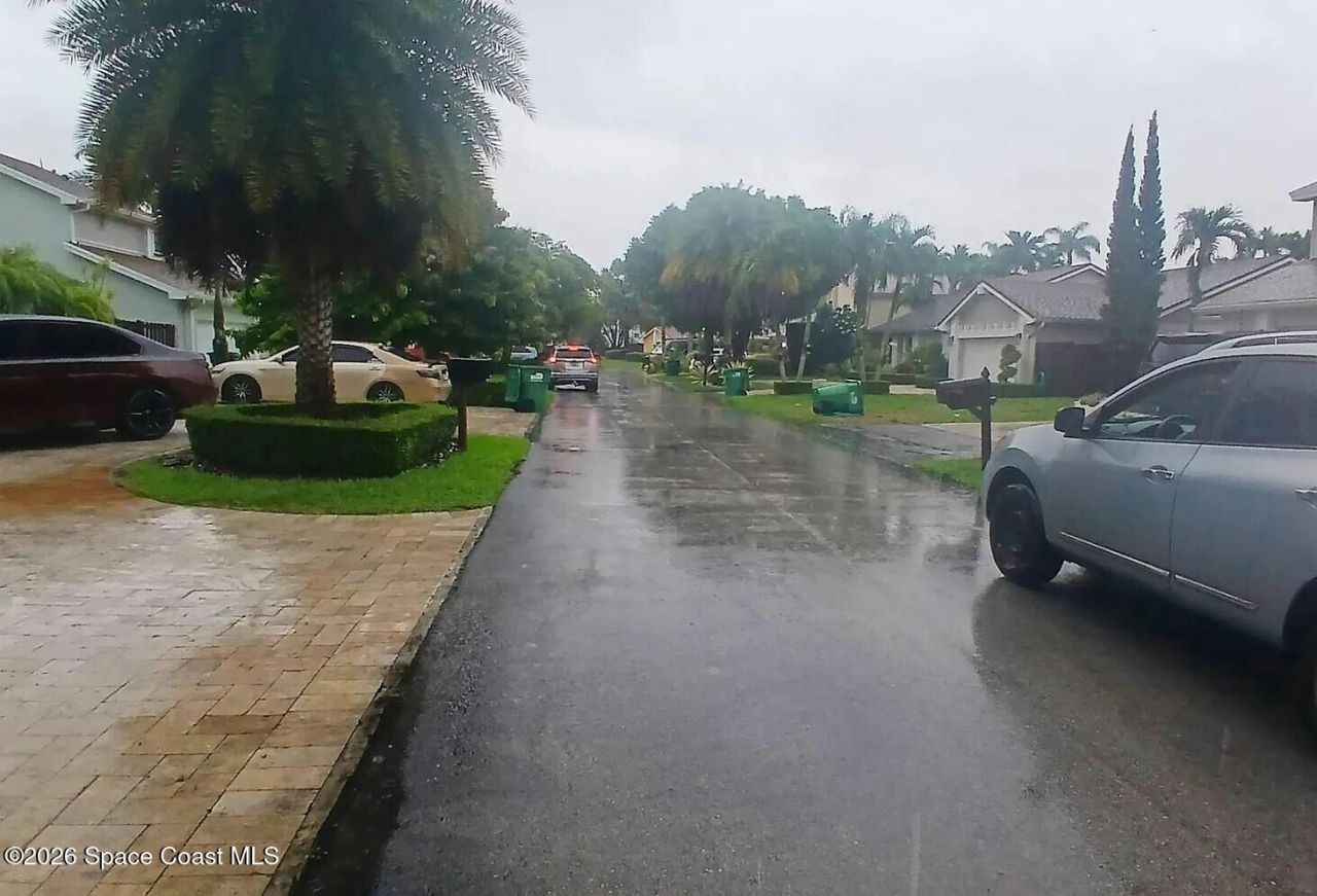 15615 SW 54th Street , Miami, FL 33181 Photo