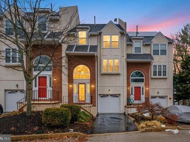 102 CAMPBELL DRIVE, CONSHOHOCKEN, PA 19428