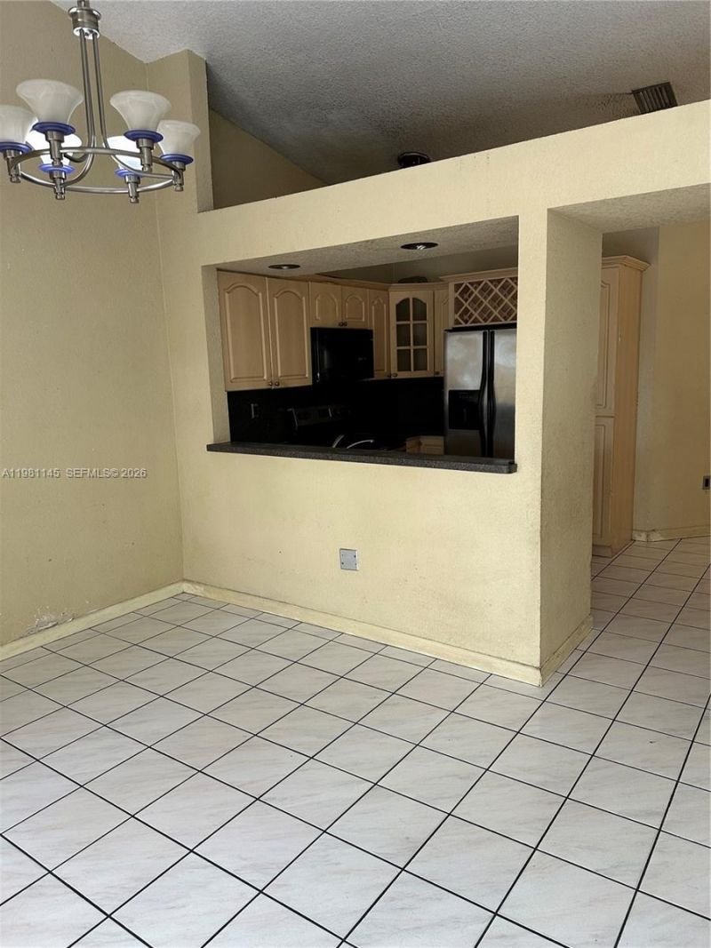 5861 SW 152nd Ct, Miami, FL 33193 Photo