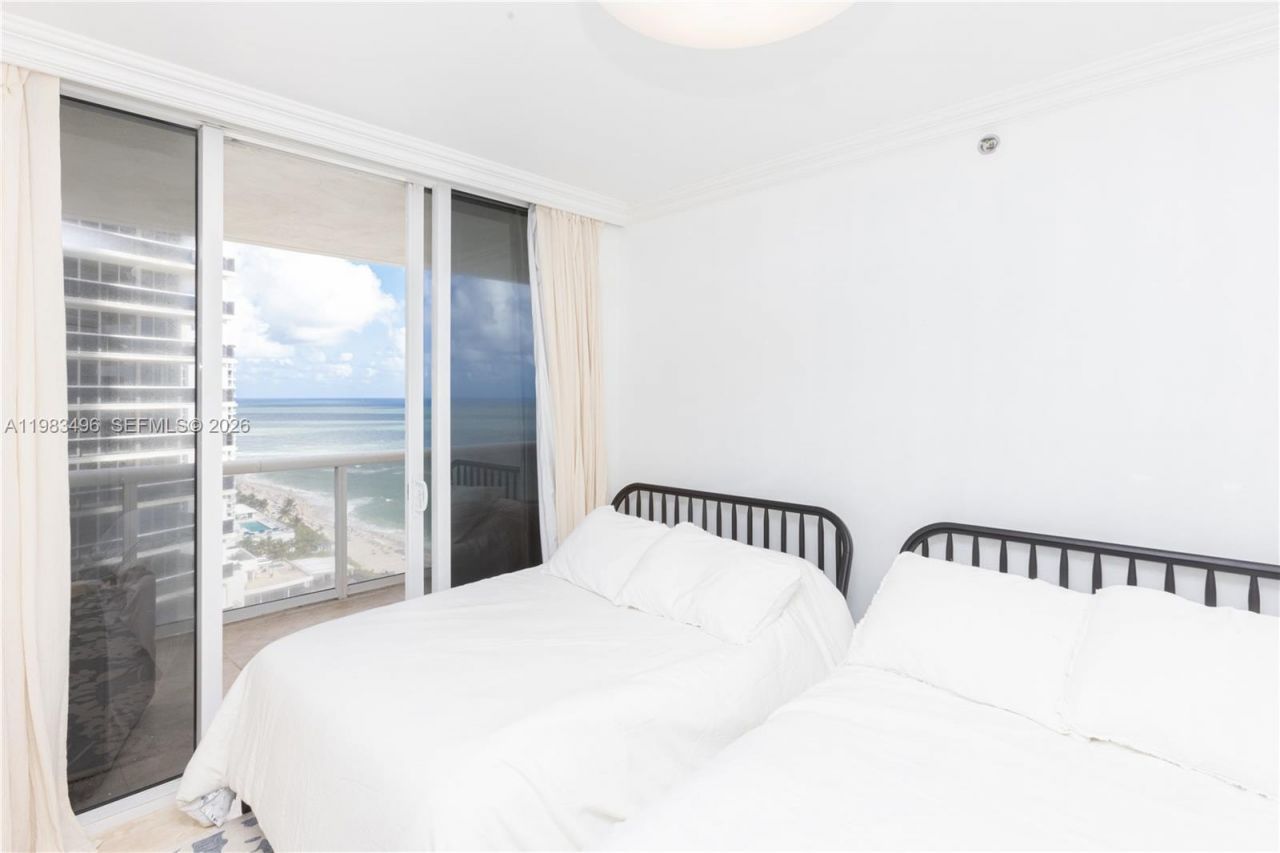 1830 S Ocean Dr, Unit 2108, Hallandale Beach, FL 33009 Photo