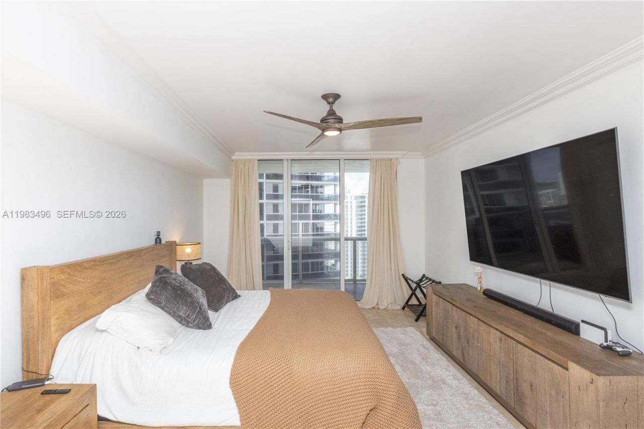 1830 S Ocean Dr, Unit 2108, Hallandale Beach, FL 33009 Photo