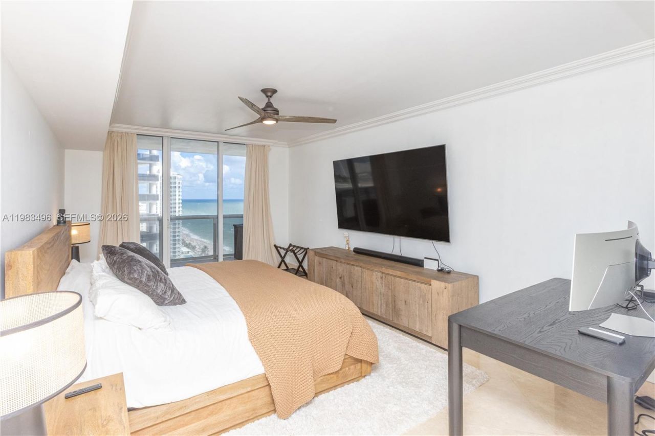 1830 S Ocean Dr, Unit 2108, Hallandale Beach, FL 33009 Photo