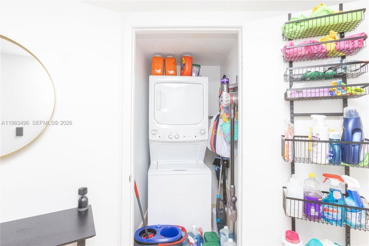 1830 S Ocean Dr, Unit 2108, Hallandale Beach, FL 33009 Photo