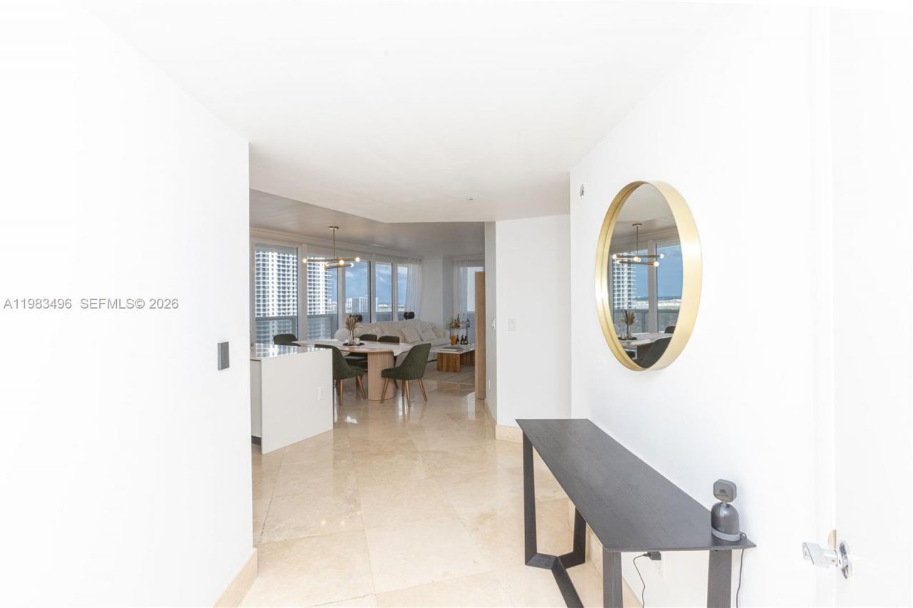 1830 S Ocean Dr, Unit 2108, Hallandale Beach, FL 33009 Photo