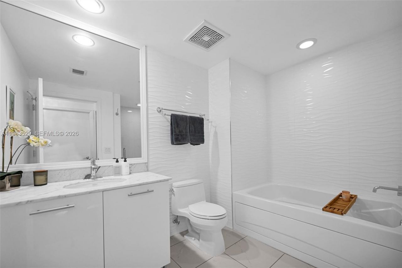 55 SE 6th St , Unit 3404, Miami, FL 33131 Photo