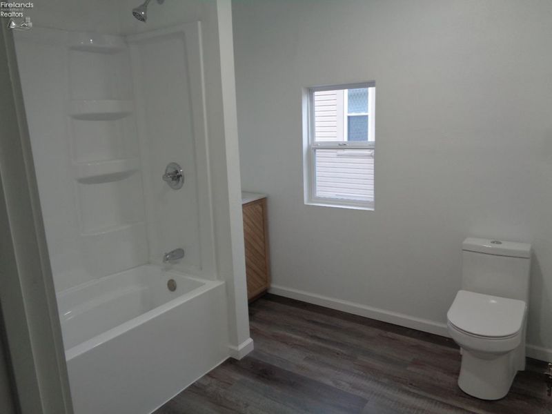 512 Dale Avenue, Willard, OH 44890 Photo 14