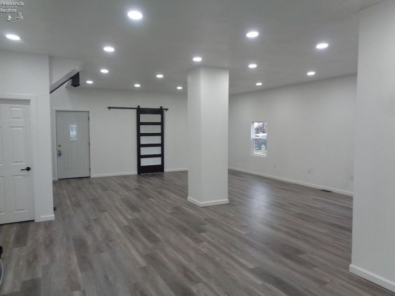 512 Dale Avenue, Willard, OH 44890 Photo 6