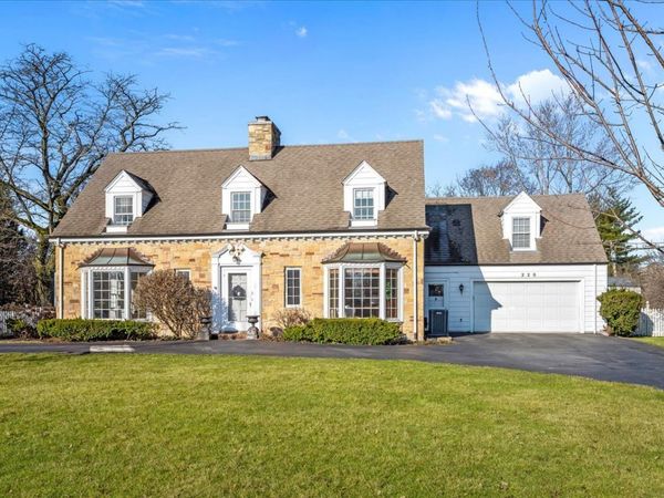 220 Sunset Ridge Road , Northfield, IL 60093