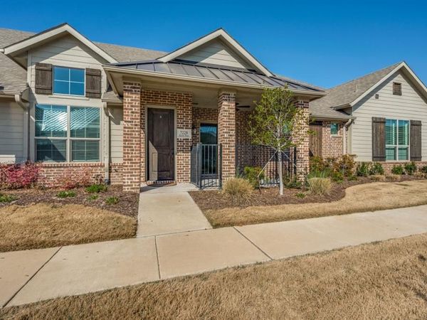 7228 Merlot Place, Grand Prairie, TX 75054