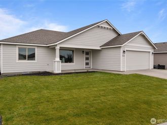 4215 W Sandy Court Moses Lake, WA 98837