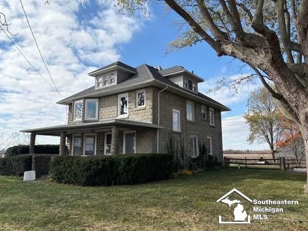 9061 S Dixie Highway, Erie, MI 48133