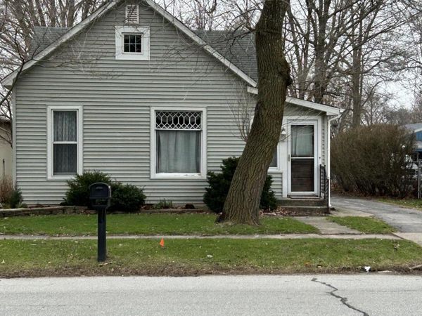 708 S Main Street, Kouts, IN 46347