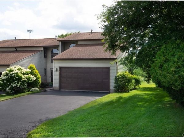 151 Lookout Circle, Syracuse, NY 13209