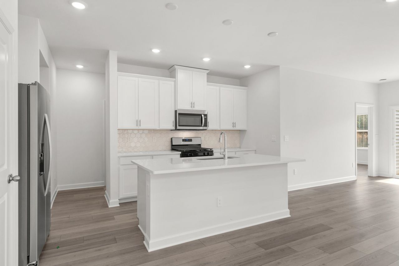 1013 Lauryn Oak Loop Photo 10