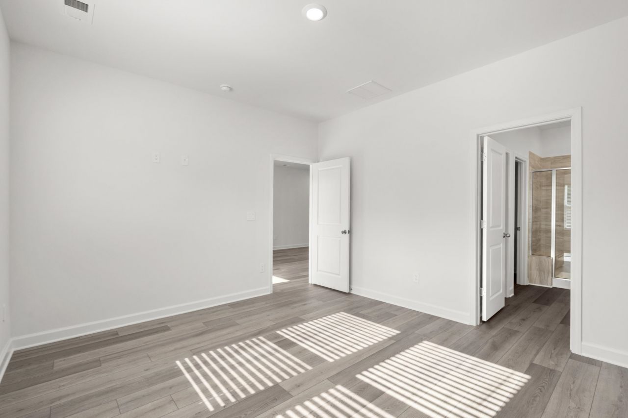 1013 Lauryn Oak Loop Photo 15