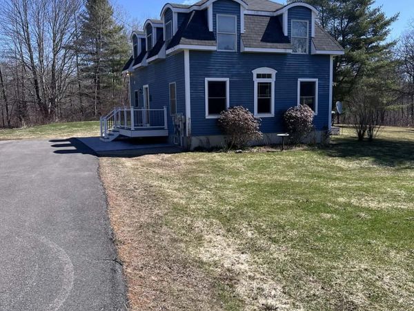 79 S Pleasant Street, Bowdoinham, ME 04008