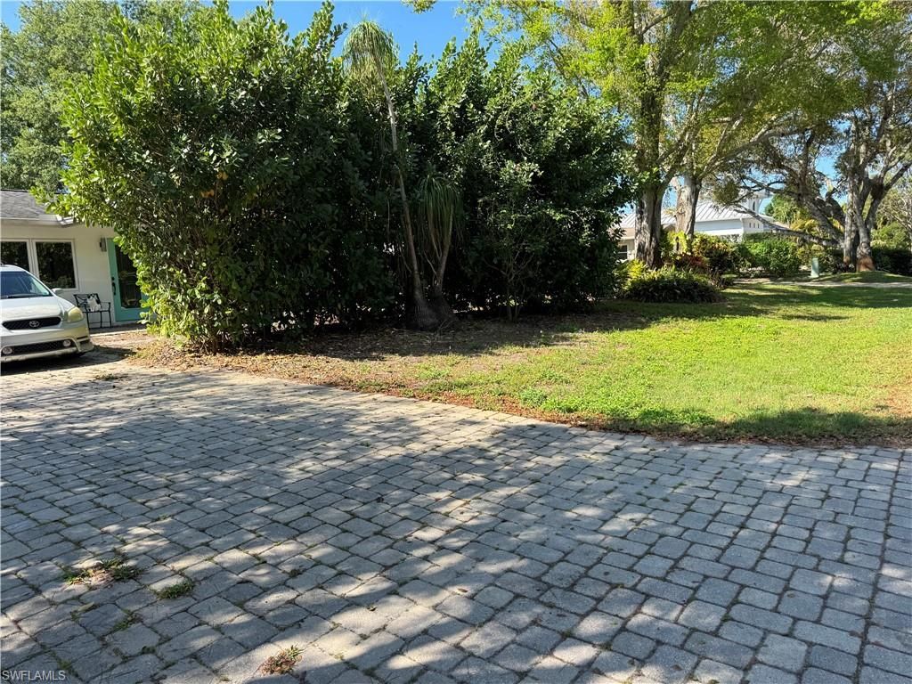 1180 Diana Ave , Naples, FL 34103 Photo