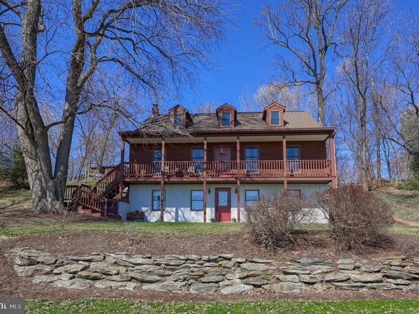 1521 W PENN GRANT ROAD , LANCASTER, PA 17603